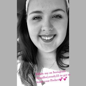 💕Meet Your Posher💕